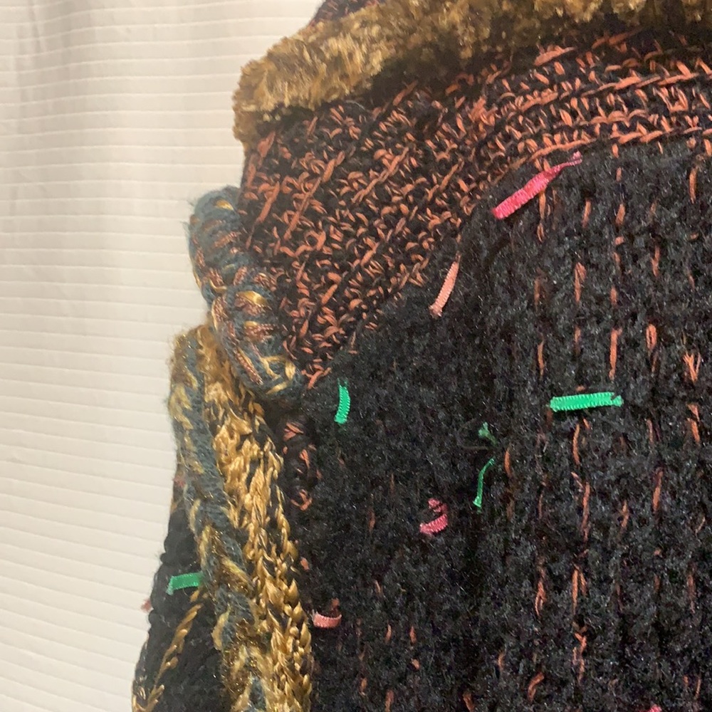 RARE/UNIQUE VINTAGE FLASHBACK RETRO SZ L FUZZY KNIT JACKET:BLACK/MULTI+ FRINGE - Picture 10 of 12